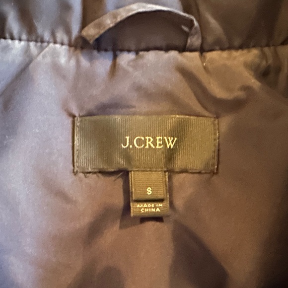 J. Crew Quilted Puffer Vest in Navy Blue - Picture 3 of 3